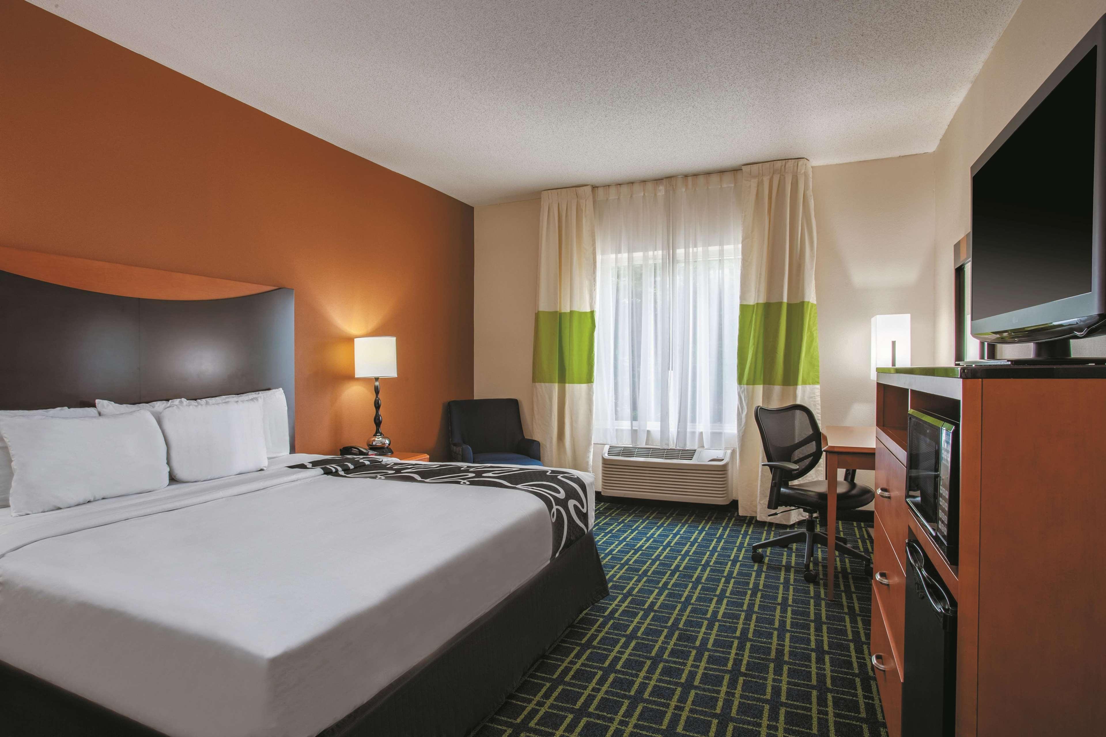 La Quinta By Wyndham Manassas Battlefield Otel Dış mekan fotoğraf